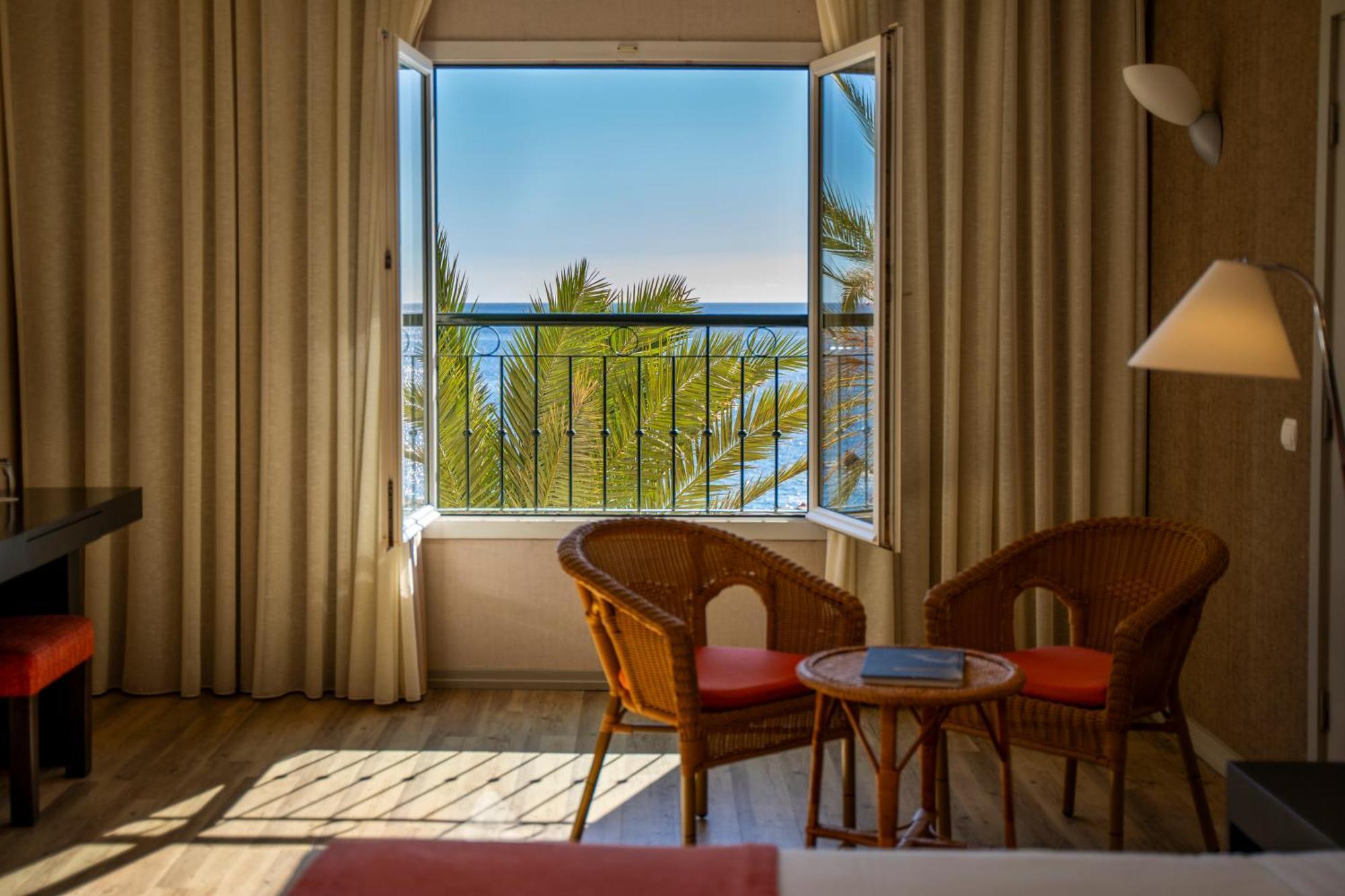 Twin Room Sea View